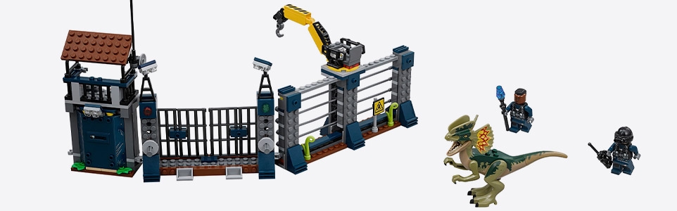 LEGO® Jurassic World and Jurassic Park