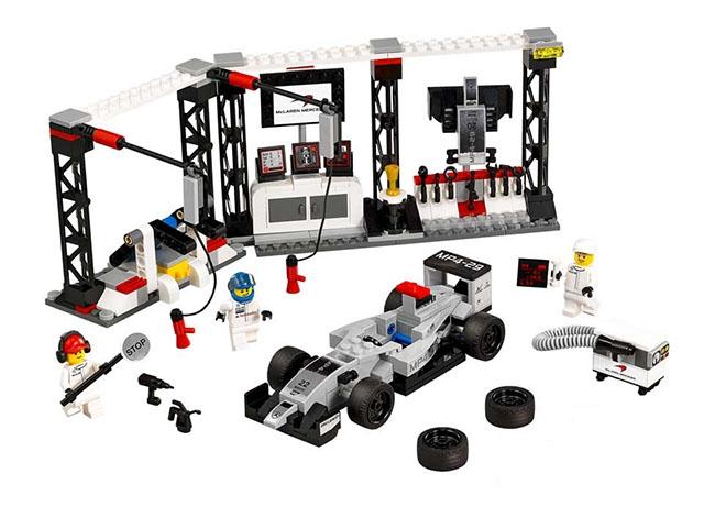 Lego®75911 McLaren Mercedes Pit Stop