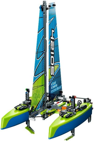 Lego®42105 Catamaran