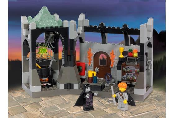 Lego®4705 Snape's Class