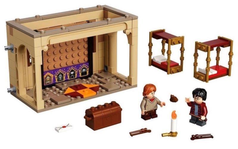 Lego® Hogwarts Gryffindor Dorms - 40452