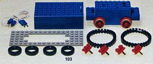 Lego® 103 - 4.5V Motor Set with Rubber Tracks
